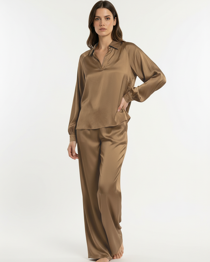 Camicia a manica lunga fluida in viscosa con  scollo a V