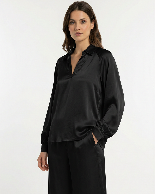Camicia a manica lunga fluida in viscosa con  scollo a V