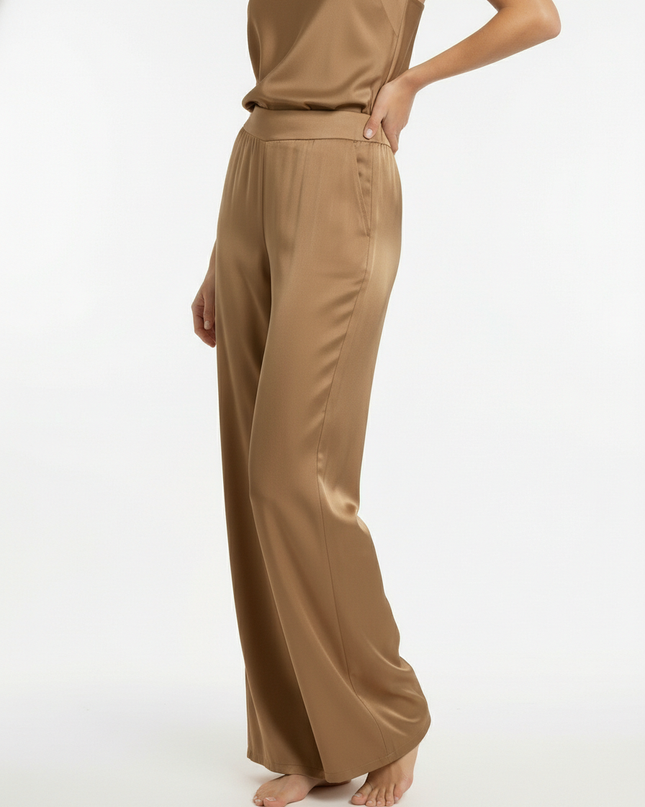 Pantalone lungo a gamba dritta in viscosa con vita elasticizzata sul retro