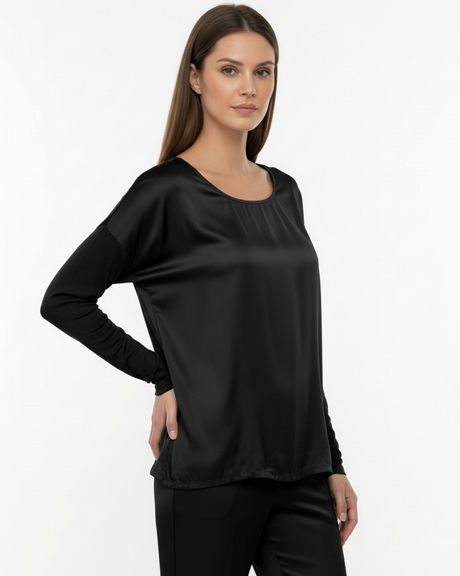 Maglia a manica lunga in setta con colletto rotondo
