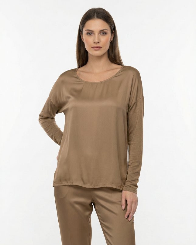 Maglia a manica lunga in setta con colletto rotondo