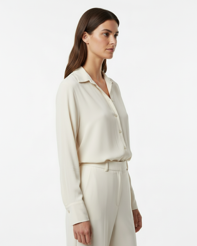 Camicia a manica lunga fluida in viscosa con colletto classico